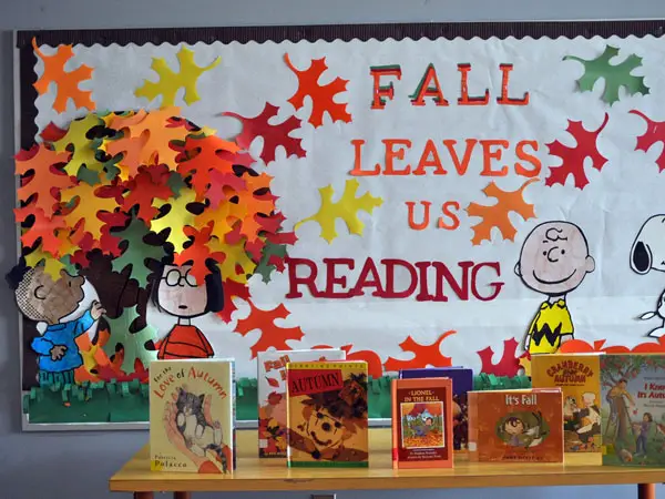 Literature Bulletin Board Idea