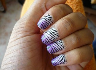 27 Tantalizing Zebra Nail Designs