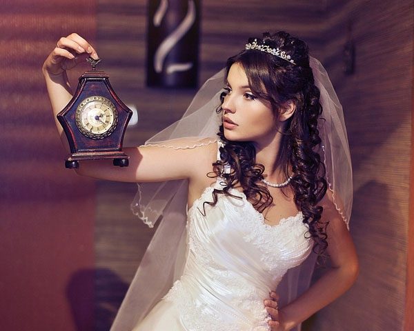 26 Encouraging Down Wedding Hairstyles