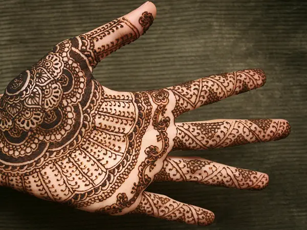 Intricate Designer Henna