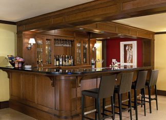 31 Hassle Free Home Bar Ideas