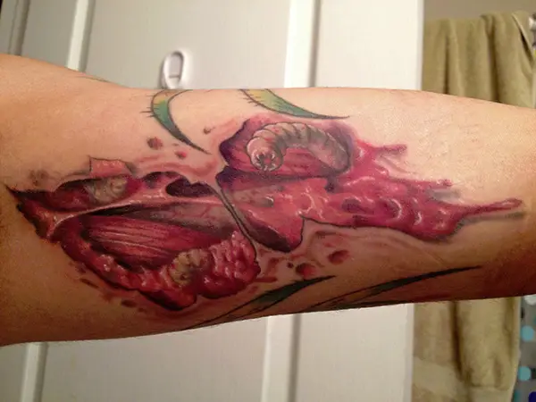 Men's Gore Tattoo