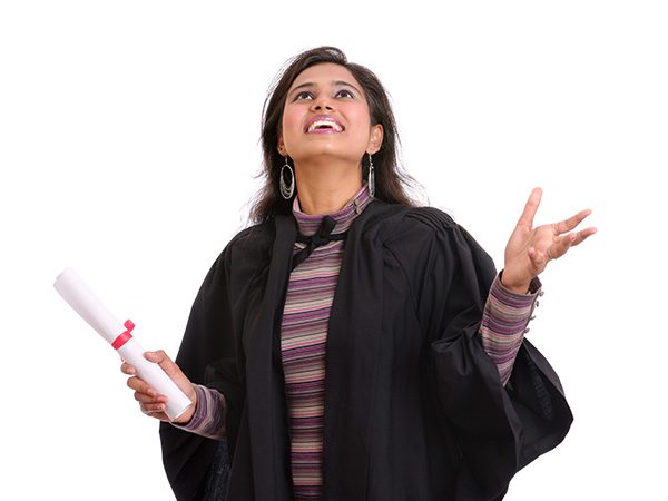 31 Excellent Graduation Hairstyles