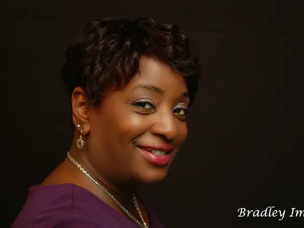 34 Chic Short Hair Styles For Older Women For 2013