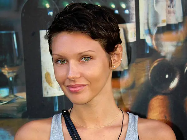 37 Dashing Short Haircuts For Curly Hair For 2013