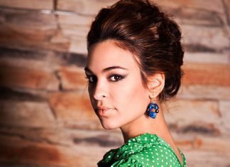 26 Quick and Easy Updos For Medium Length Hair