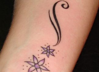 27 Inviting Swirl Tattoos