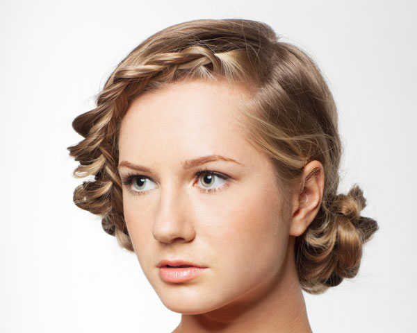 27 Delicate Braided Updo Hairstyles