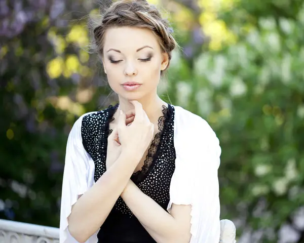 33 Aesthetic French Braid Hairstyles For 2013
