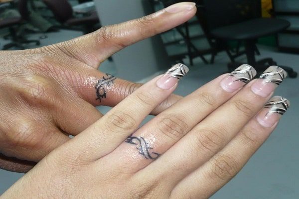 Top 50 Unique Finger Tattoos 2023