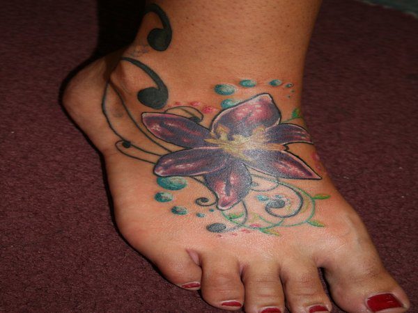 Colored Flower with Vine Going Up Ankle