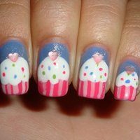 12 Cute Cupcake Nail Designs cupcakes-nails-200by200