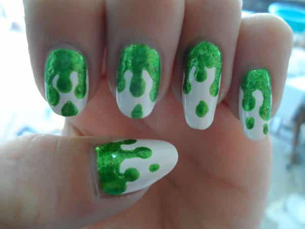White Nail with Metallic Green Melted Ice Cream