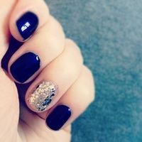 11 Nice Navy Blue Nail Designs Navy-Blue-Nails-200by200