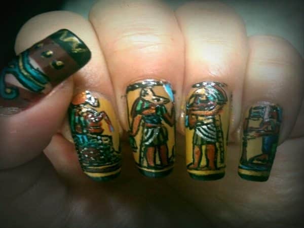 Gold Nails with Hieroglyphic Characters and Eye of Horus Brown Thumbnail