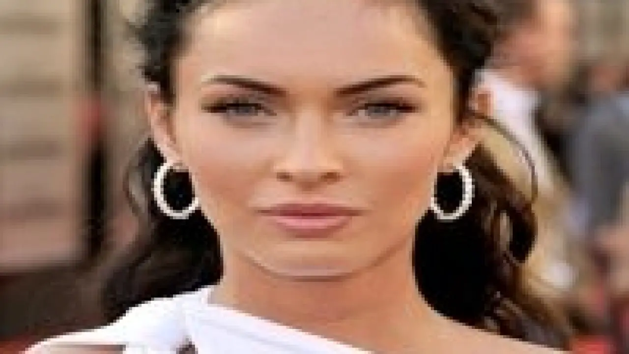 10 Marvelous Megan Fox Hairstyles