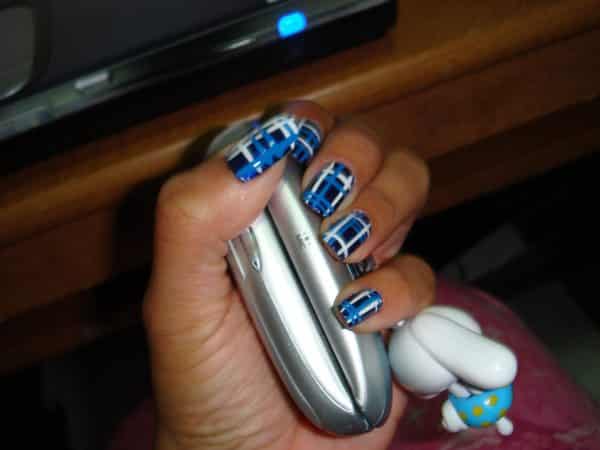 Dark Blue, Medium Blue, and White Plaid Nails