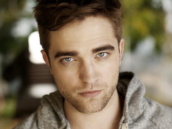 Robert Pattinson Short Hair with Buzzed Sides