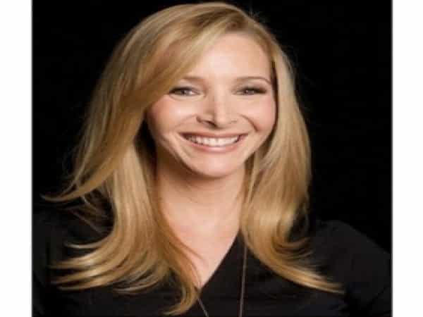 Lisa Kudrow Straight Blond Hair Parted to the Side