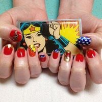 Wonder-Woman-Nails-200by200