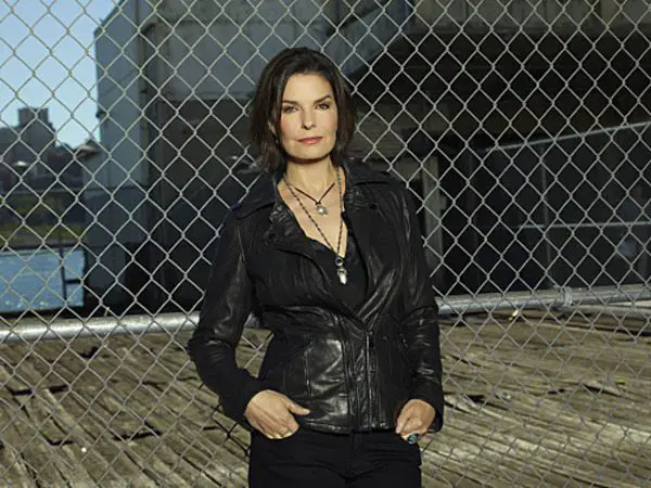 Sela Ward Mega Short Hair