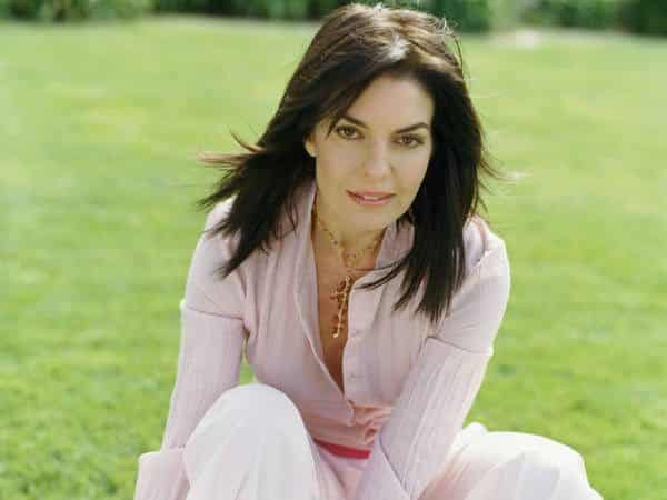 Sela Ward Shoulder Length Hair