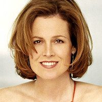 Sigourney-Weaver-Hairstyles-200by200
