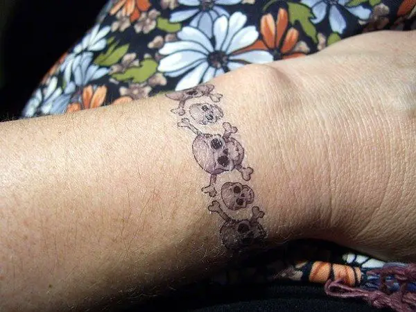 Skull Bracelet Tattoo
