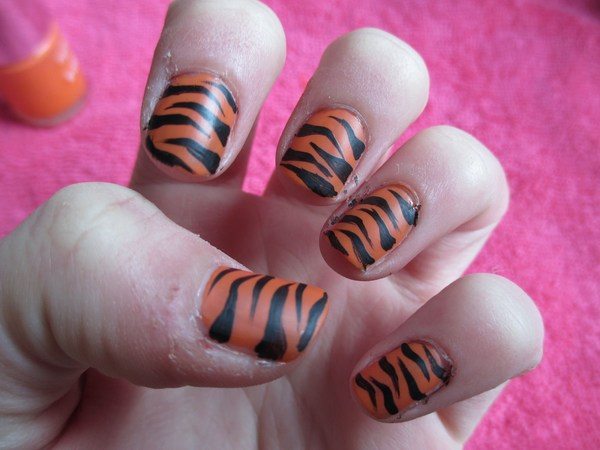 Orange and Black Tiger Stripe Nails