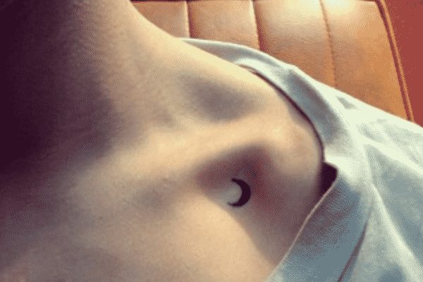 collar bone tattoo design ideas