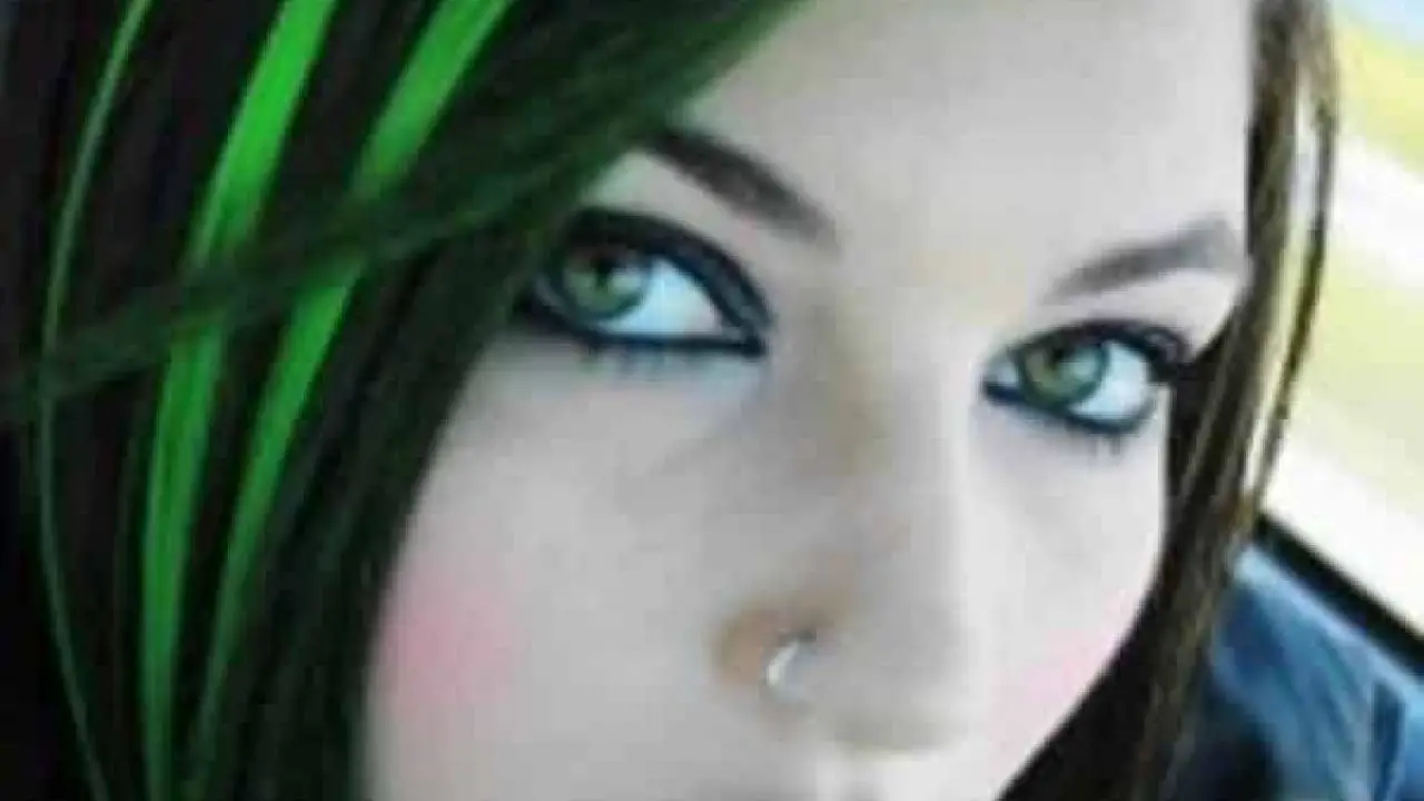 Green Hair Color Ideas That Just Might Work