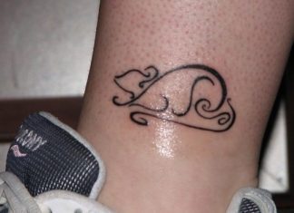 22 Memorable Pet Rat Tattoo Designs