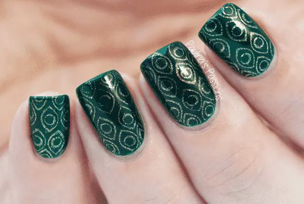 emerald green nail art 1