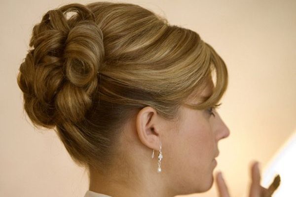 	homecoming updos	