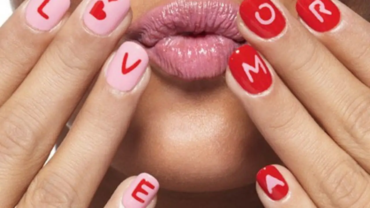 14 Lovely Love Nail Designs For Valentine S Day