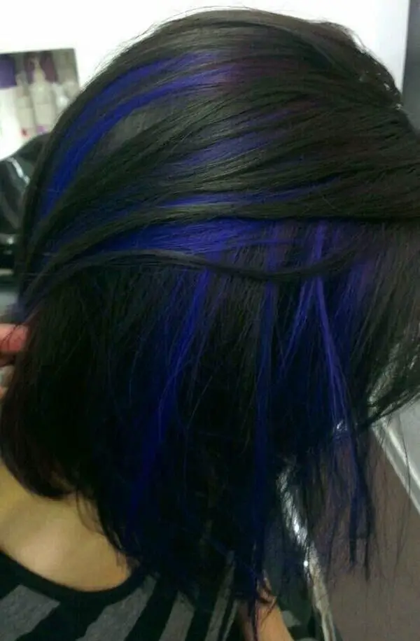 blue hair streaks