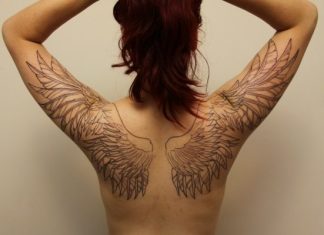 20 Breathtaking Wings Tattoo Design Ideas for Women