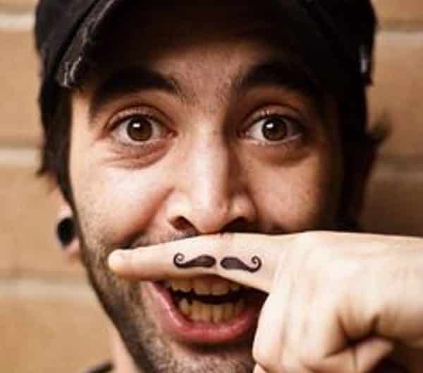 finger tattoos