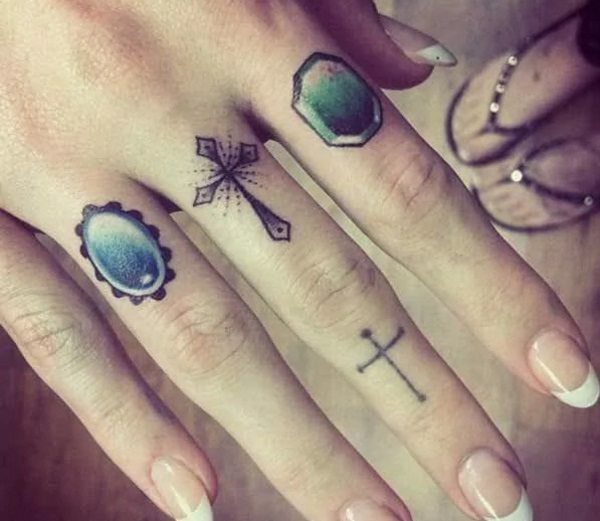 12 Stunning Jewel Tattoo Designs for a Touch of Glamour