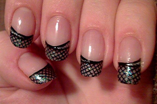 fishnet nails
