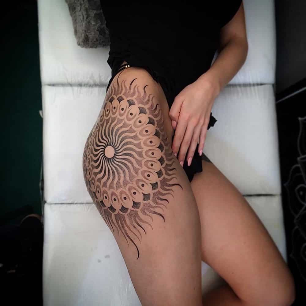 mandala-hip