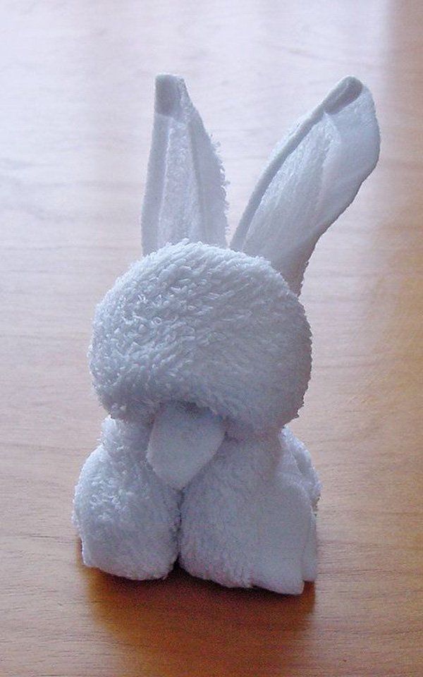 small-origami-bunny-towel