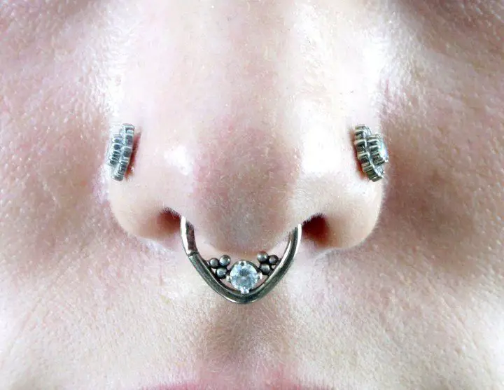 shiny-nose-piercing