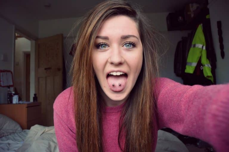 12 Amazing Venom Tongue Piercings