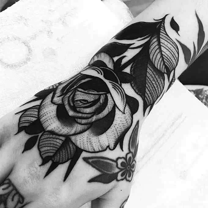 Brilliant Tattoos for Women - 65 Collections | Design Press