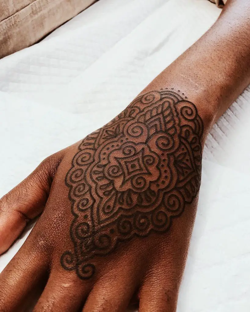 Creative hand tattoos for women