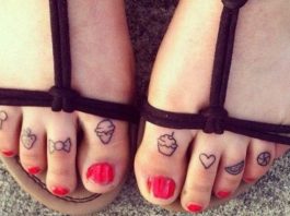 Toe Tattoo designs
