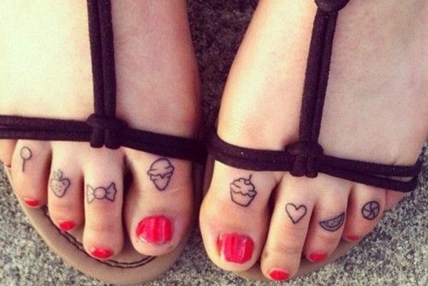 Toe Tattoo designs